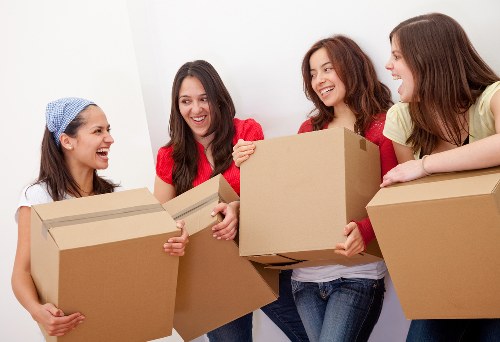 Benefits of hiring a removal truck in Richmond