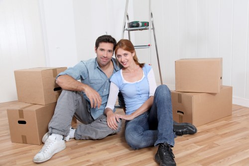 Efficient packing and unpacking service for residential and commercial moves in Richmond
